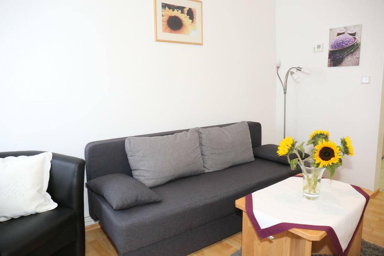 Ferienwohnung Langenhecke 16 Бад-Мюнстерайфель Экстерьер фото